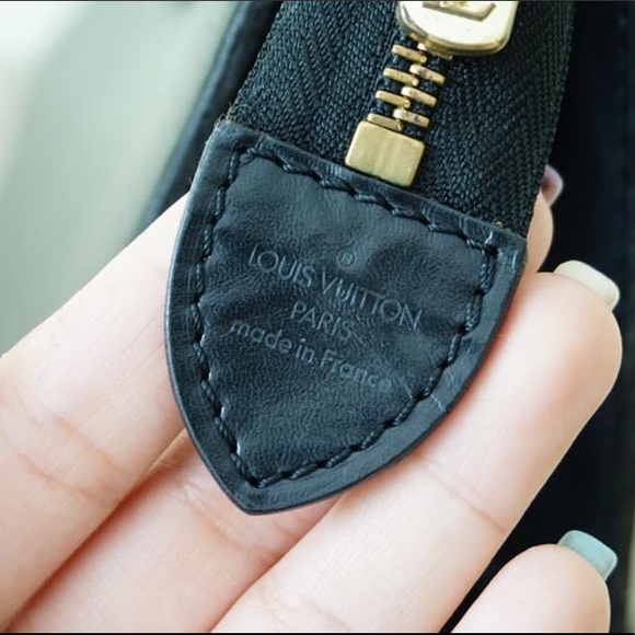 LIKE NEW!⚫️LOUIS VUITTON EPI RIVIERA BRIEFCASE 💼 - Picture 15 of 16